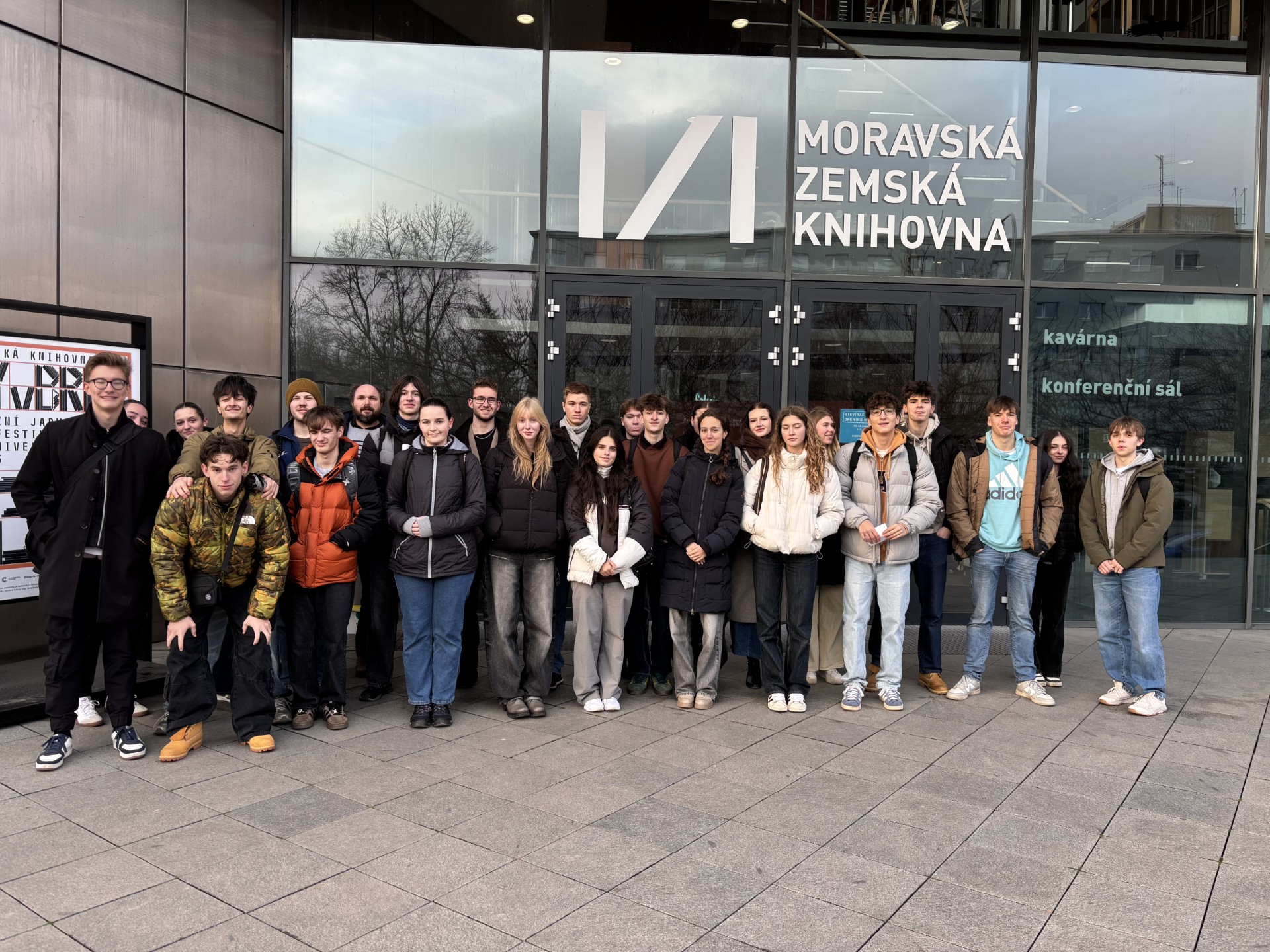 třída před Moravskou zemskou knihovnou