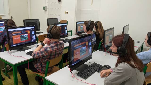 Online hodina s rakouskou školou